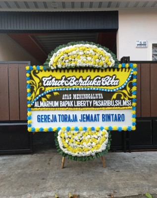 Papan Bunga Duka di Marunggi