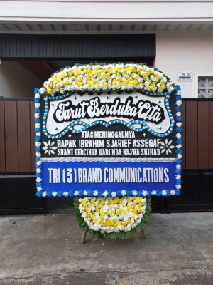 Papan Bunga Duka di Marunggi